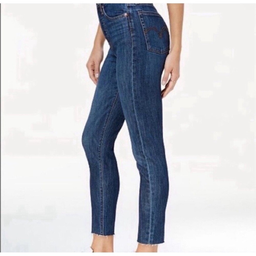 Levis Womens 27 From The Block Dark Blue Raw Hem Wedgie Skinny Jeans NWT - Picture 2 of 6